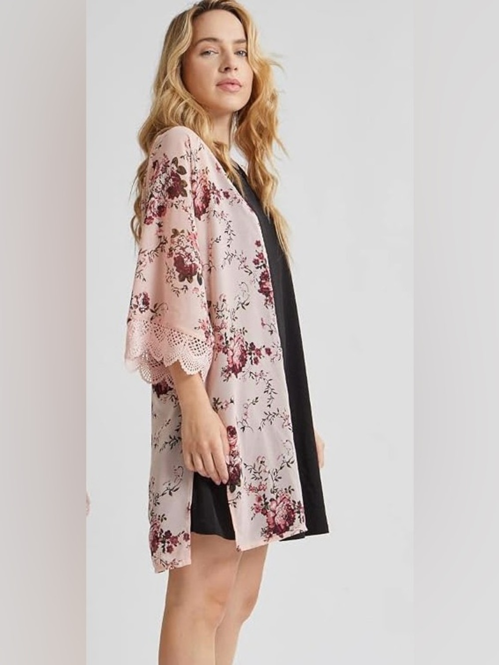 Beach Coverup Pink Floral Print Kimono Style Lace Accents Resort Vacation Sz XS